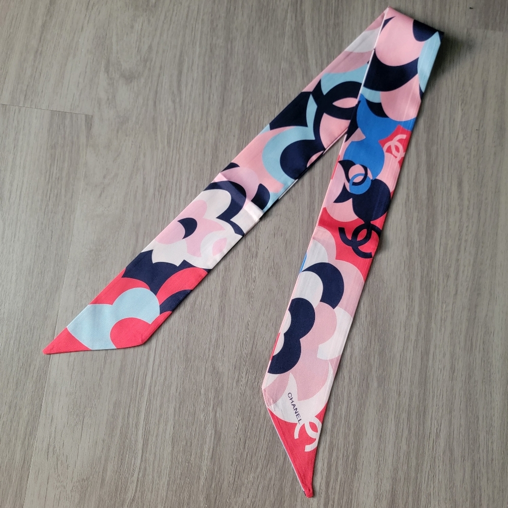 SALE🎉 1pc Bag Twilly, Hair Tie, Scarf,  Twilly Scarf Accessory